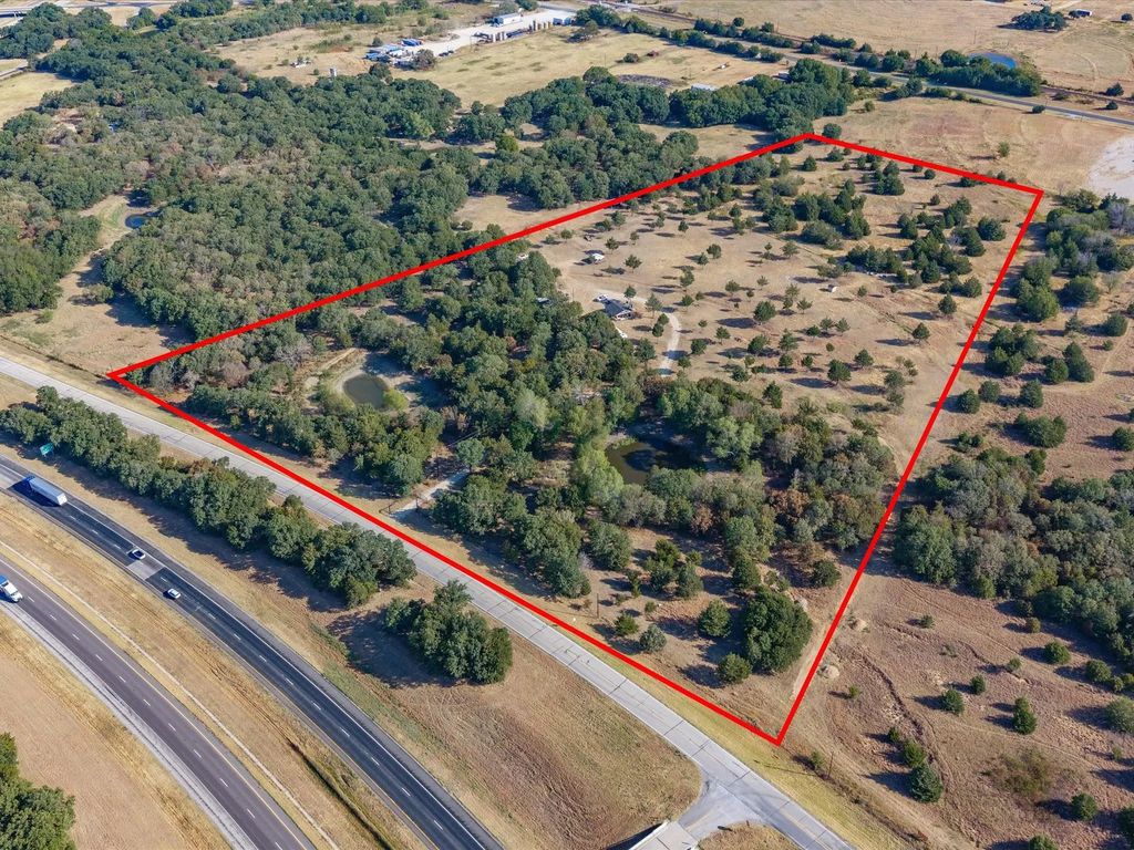 7832 Us Highway 287, Bowie
