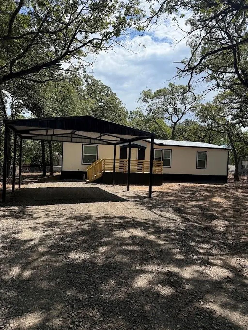 1632 Pelican Court N, Pelican Bay