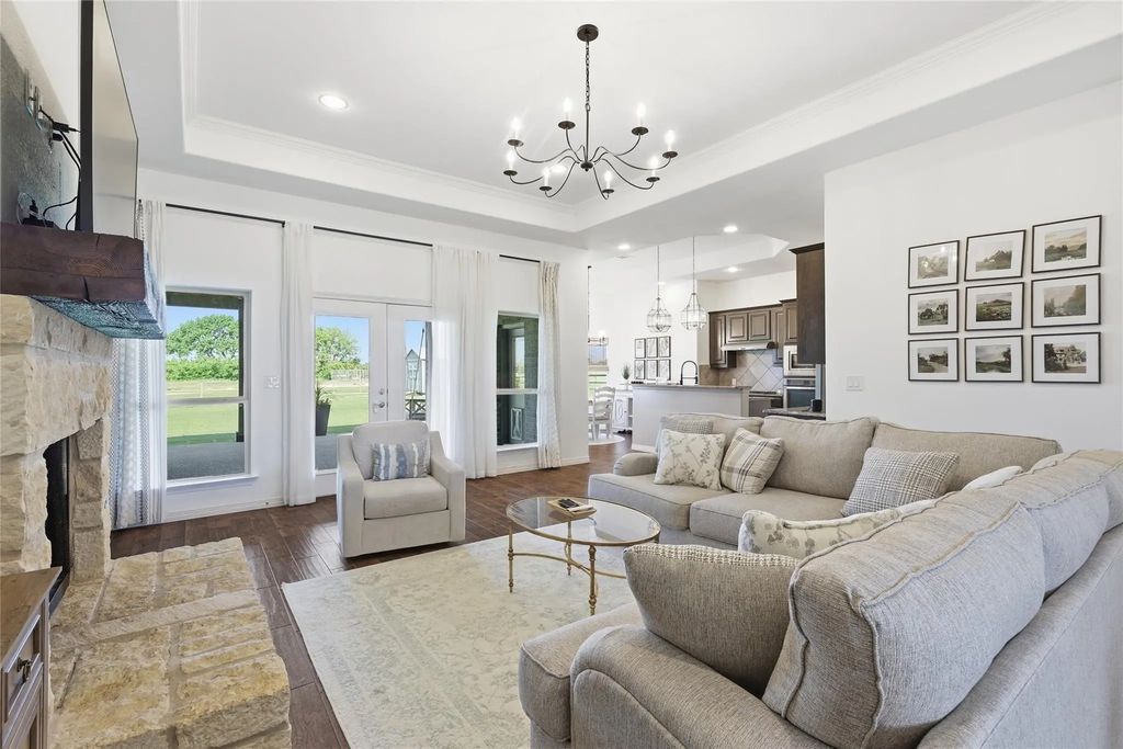 5560 Virginia Drive, Dish