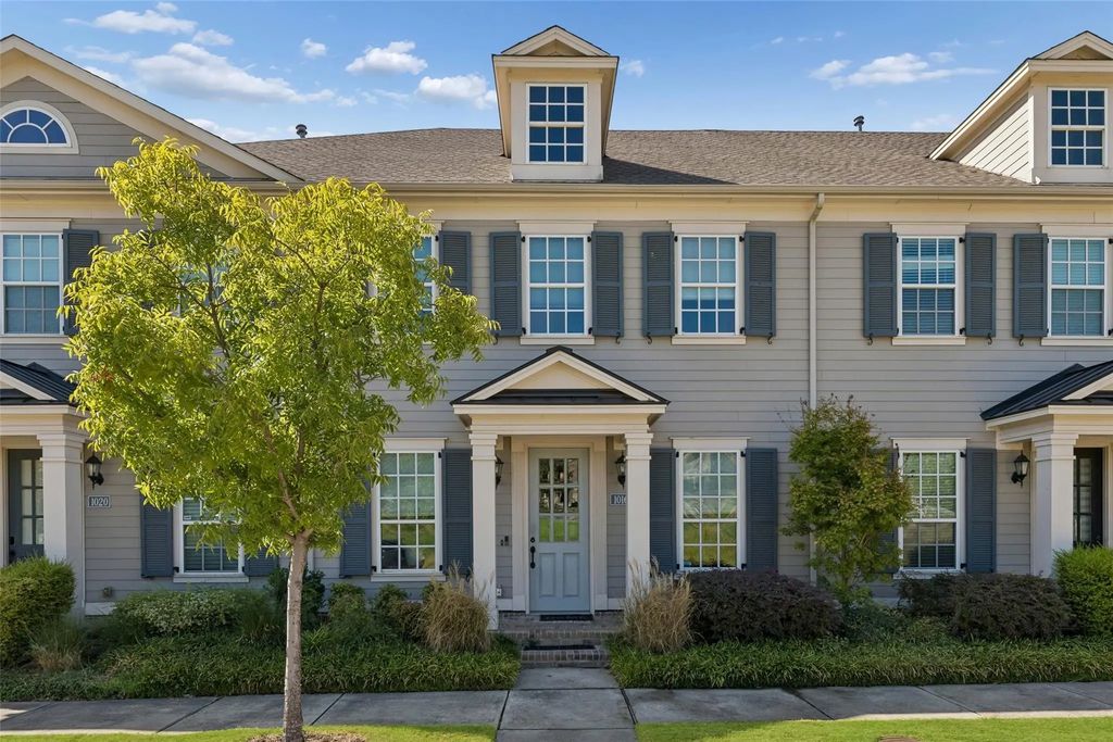1016 Gardenia Street, Carrollton
