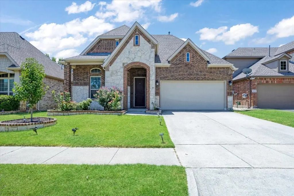 10429 Old Eagle River Lane, McKinney
