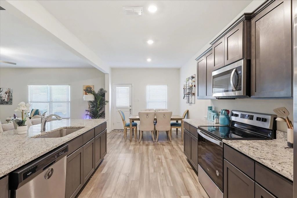 2031 Canterbury Drive, Seagoville