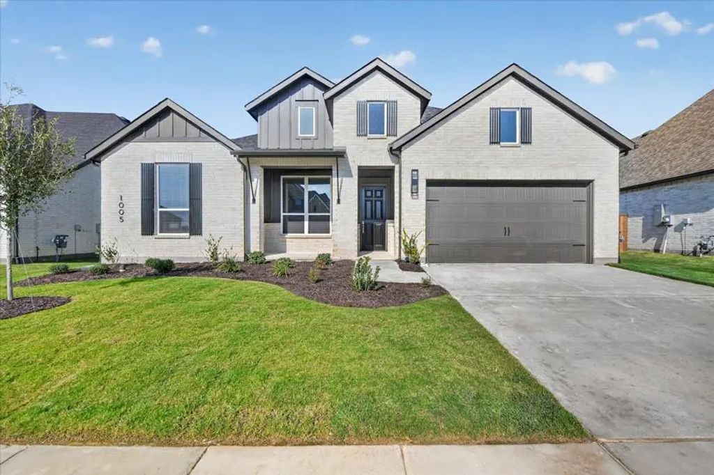 1005 Mumms Field Drive, Fort Worth