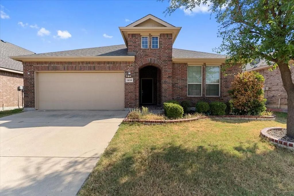 1816 Placitas Trail, Fort Worth