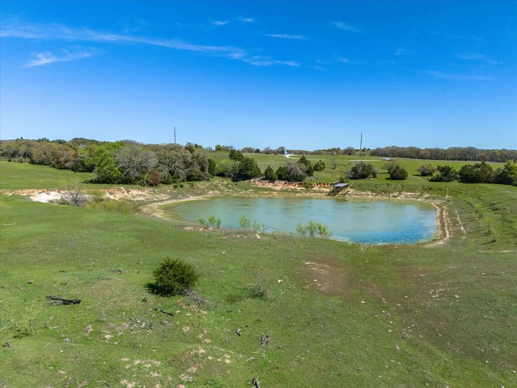 1230 County Road 2475, Alvord