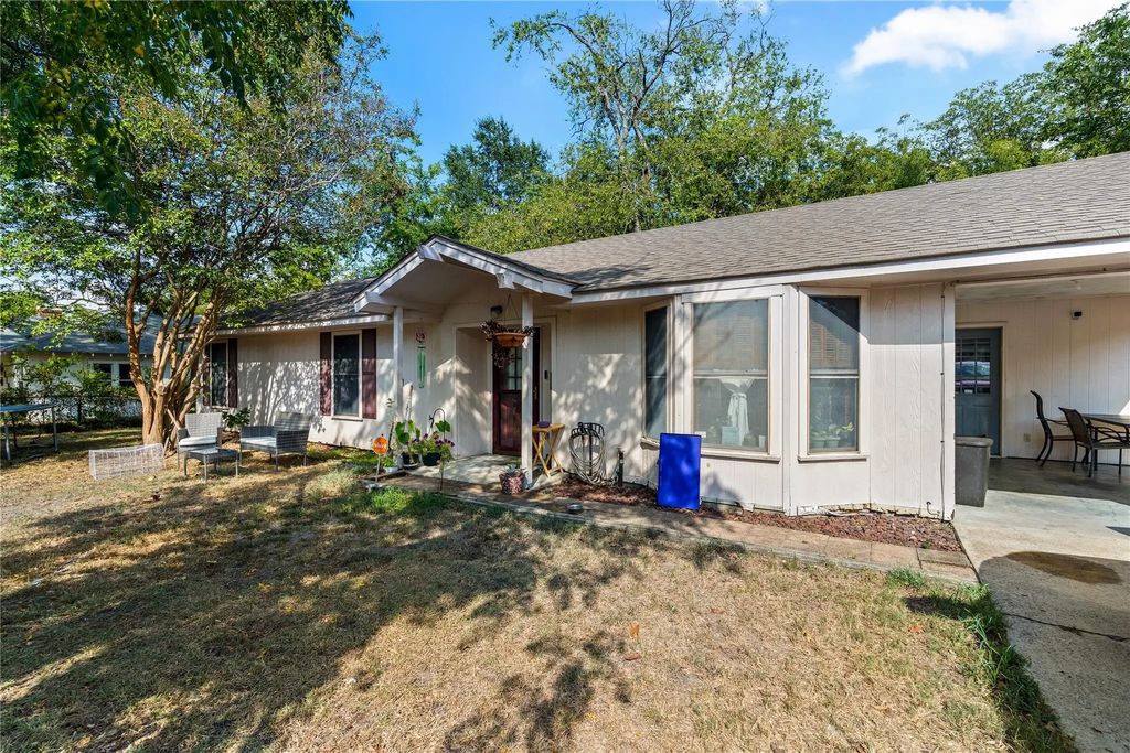 630 Cranford Street, Sulphur Springs