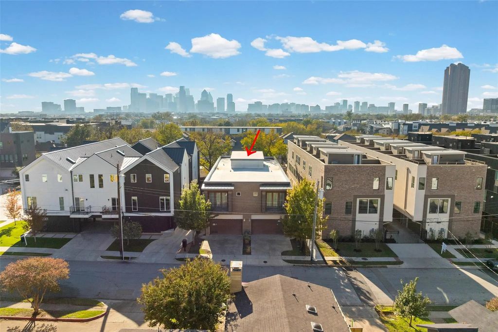 2009/2011 N Prairie Avenue 2009/2011, Dallas