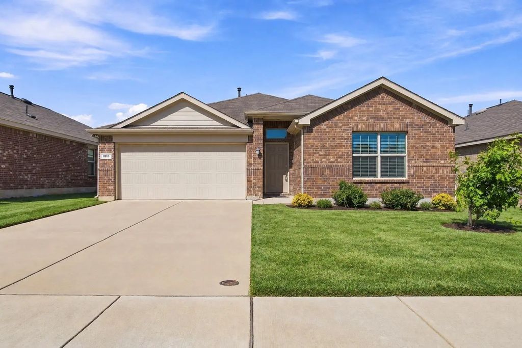 1810 Alamandine Avenue, Cross Roads