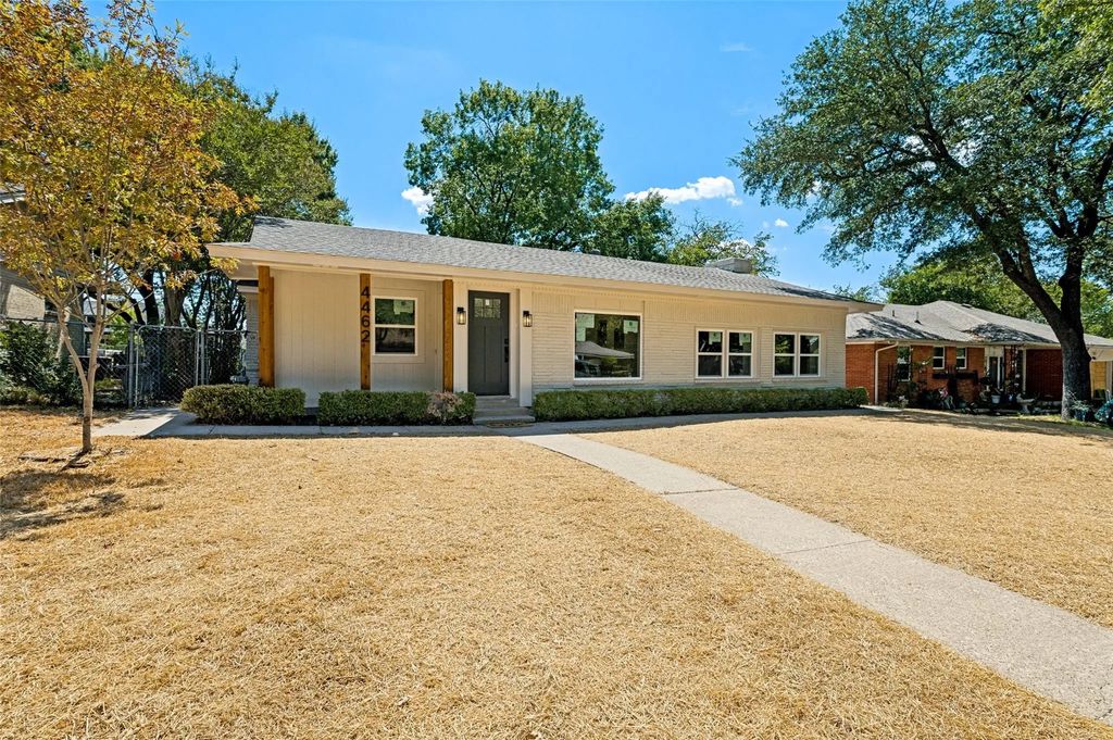 4462 Preston Circle, Cockrell Hill
