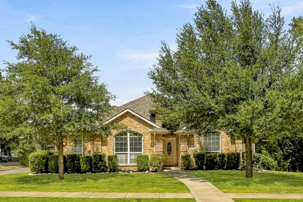 1146 Calvert Drive, Cedar Hill
