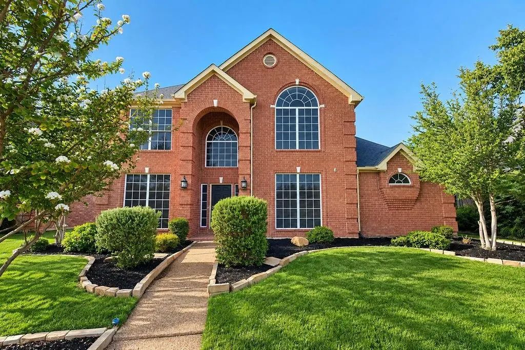 1524 Santa Fe Trail, Carrollton