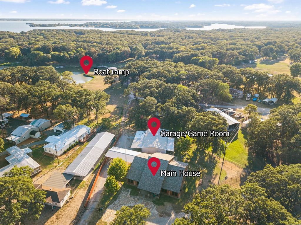 7272 County Road 3516, Quinlan