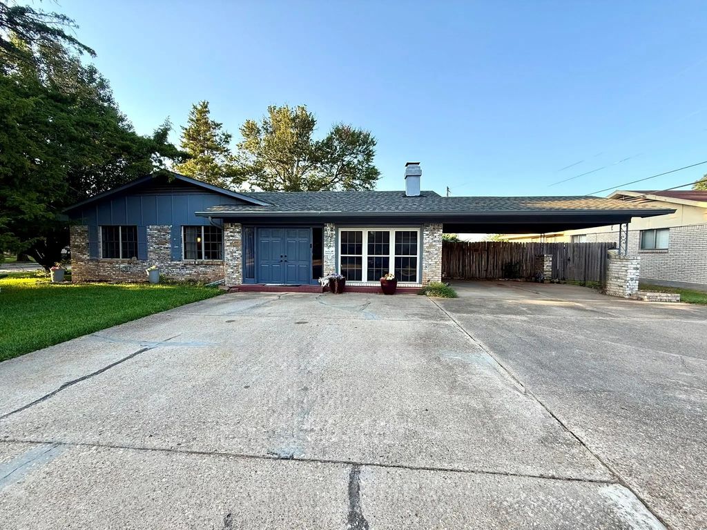 2000 Brent Street, Bossier City