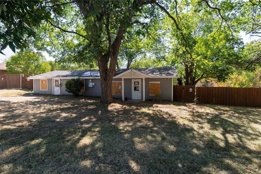 2232 S Belt Line Road, Dallas