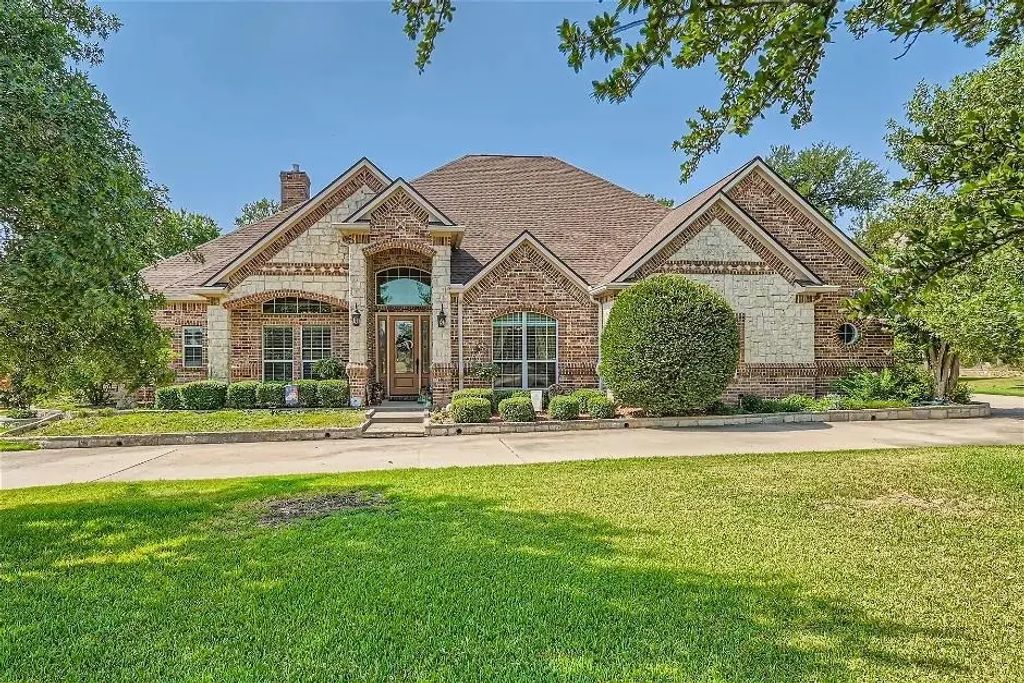 197 Park Place Circle, Cresson