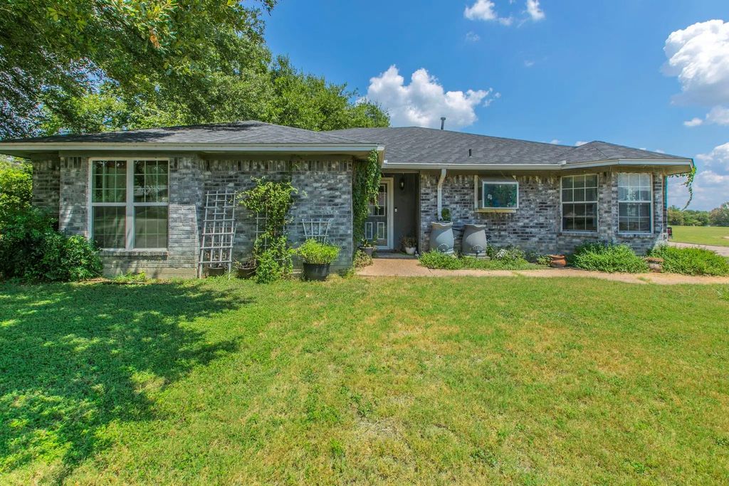 1936 Post Oak Drive, Waco