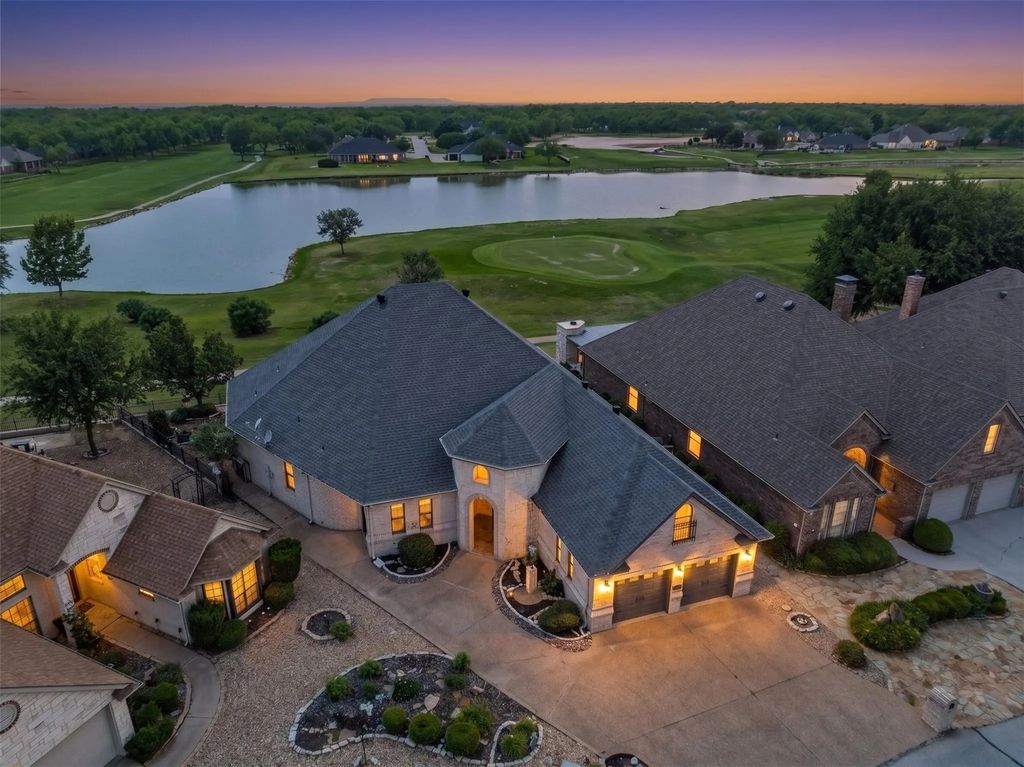 9520 Nutcracker Court, Granbury