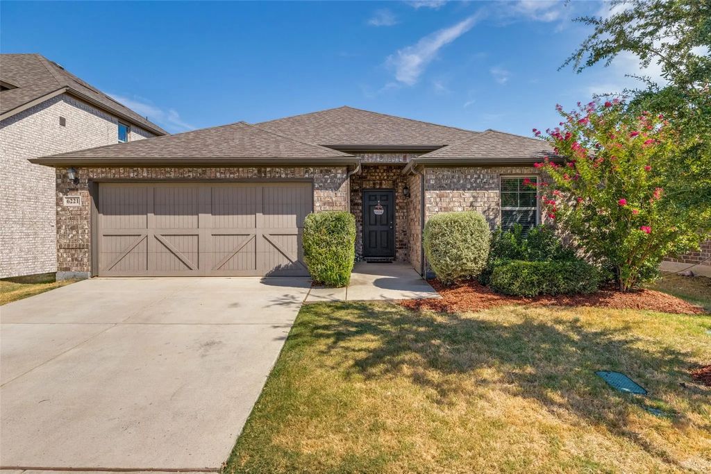 6221 Painswick Drive, Celina