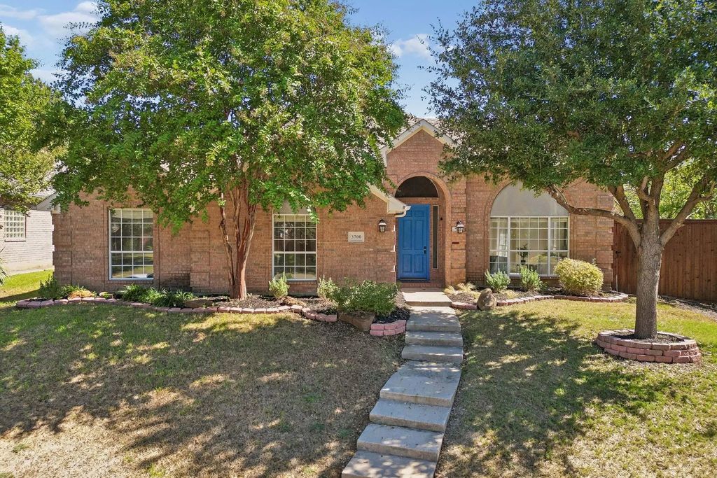 3700 Maywood Court, Carrollton