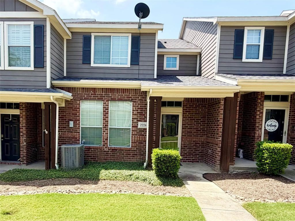 2224 Stone Park Place, McKinney
