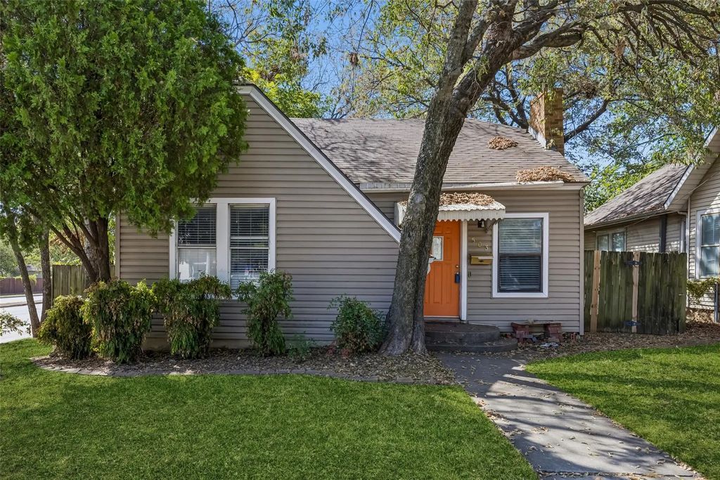 503 W Sycamore Street, Denton