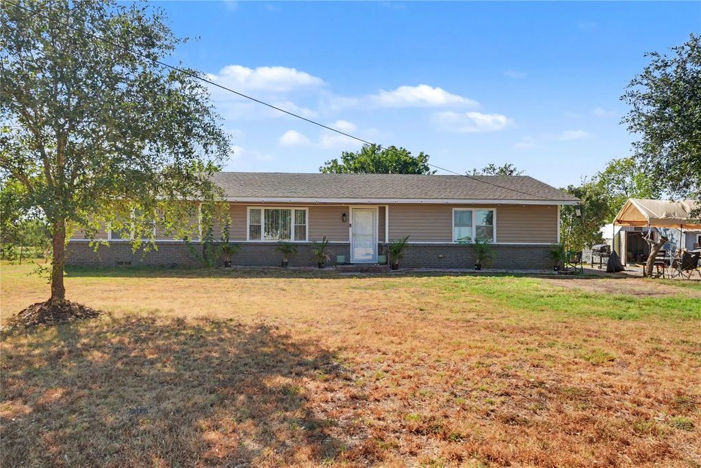 4205 W Park Row Boulevard, Corsicana