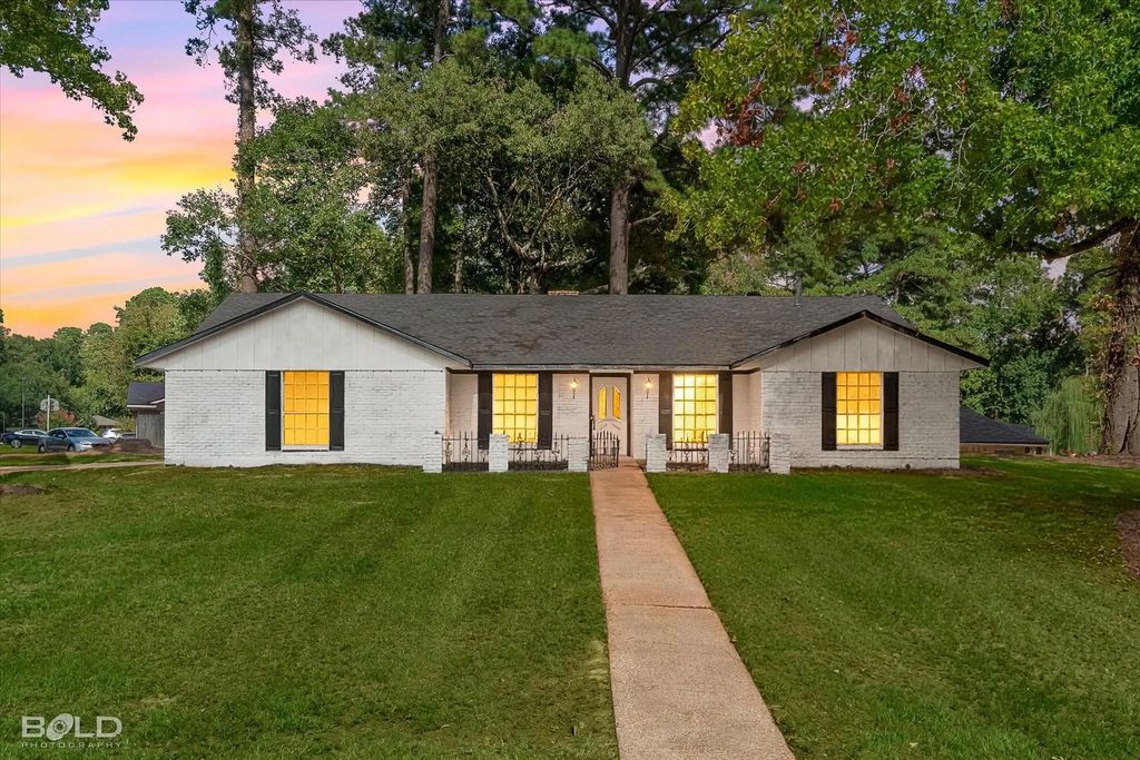 3212 Deerfield Drive, Shreveport
