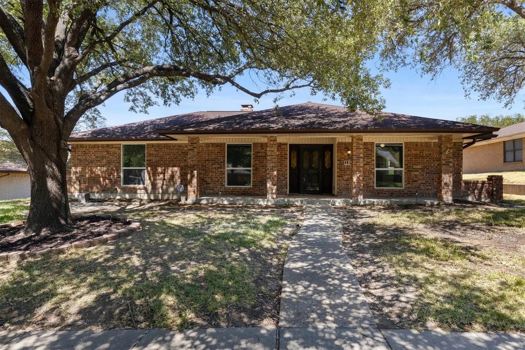 109 Waits Circle, Garland