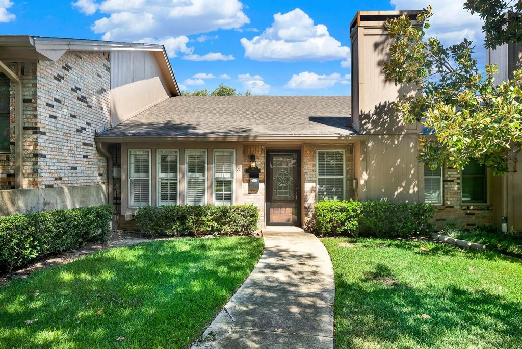 7517 Pebblestone Drive 14, Dallas