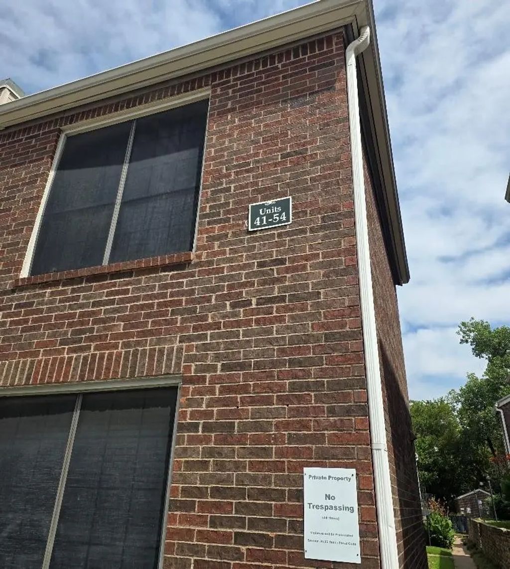 8545 Midpark Road 44, Dallas