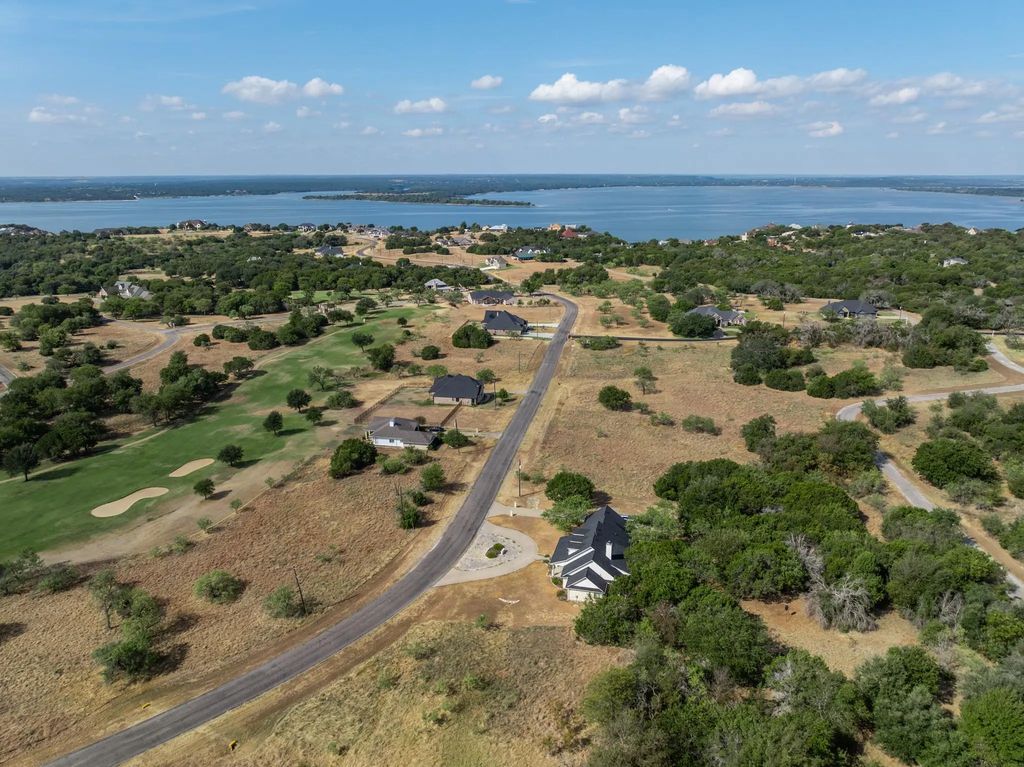 19120 White Bluff Drive, Whitney