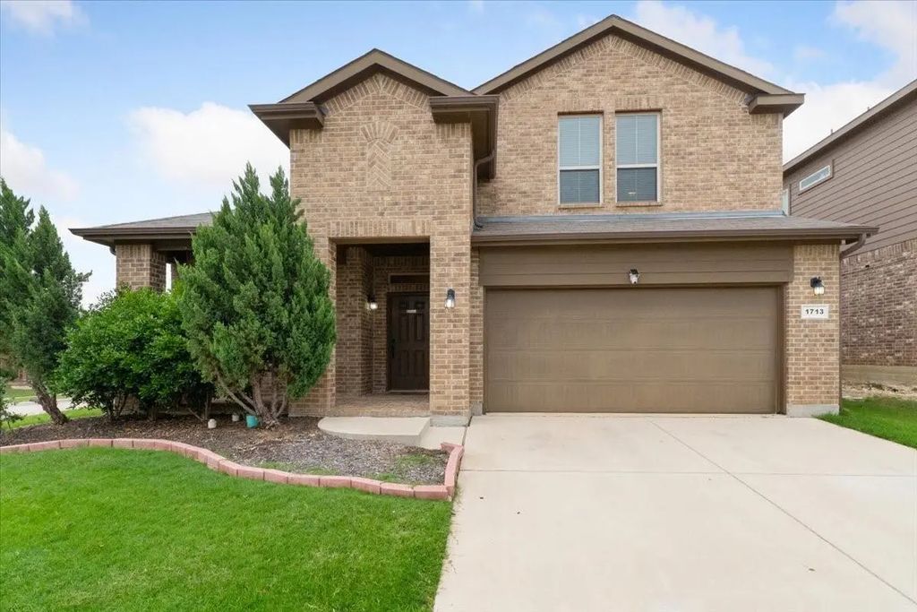 1713 Falling Star Drive, Fort Worth