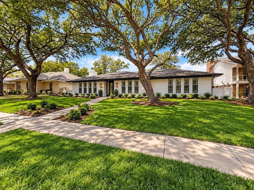 2709 Prairie Creek Court, Plano