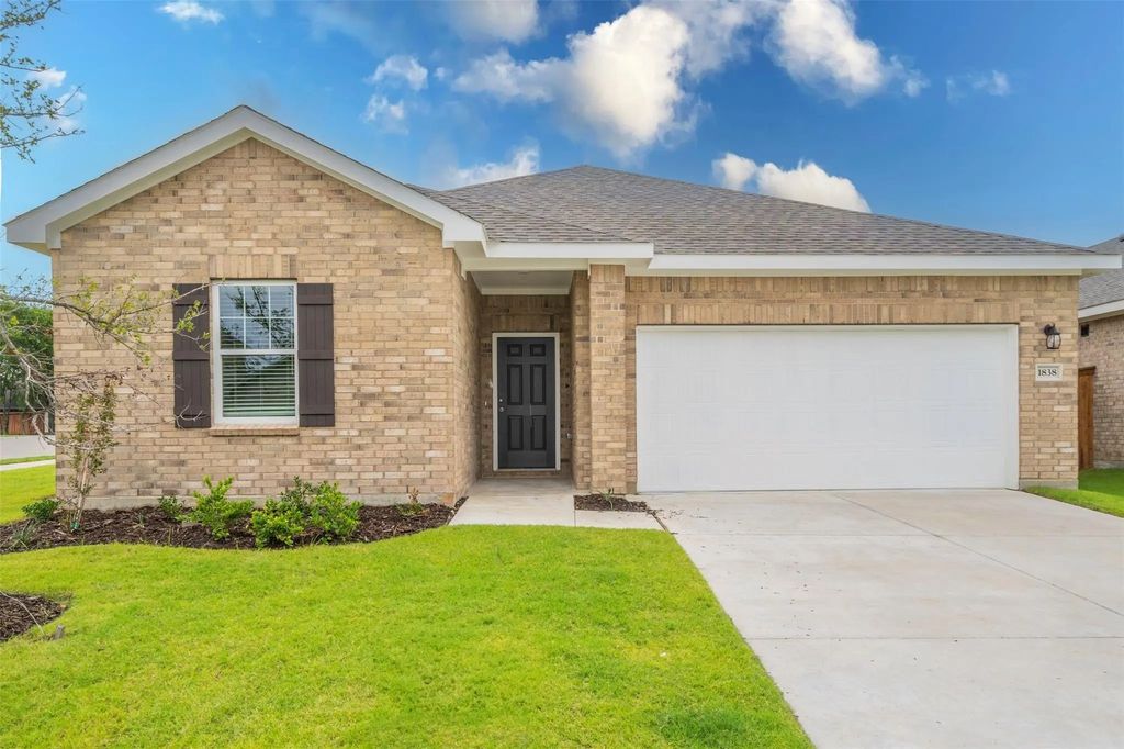1838 Mccree Street, Forney