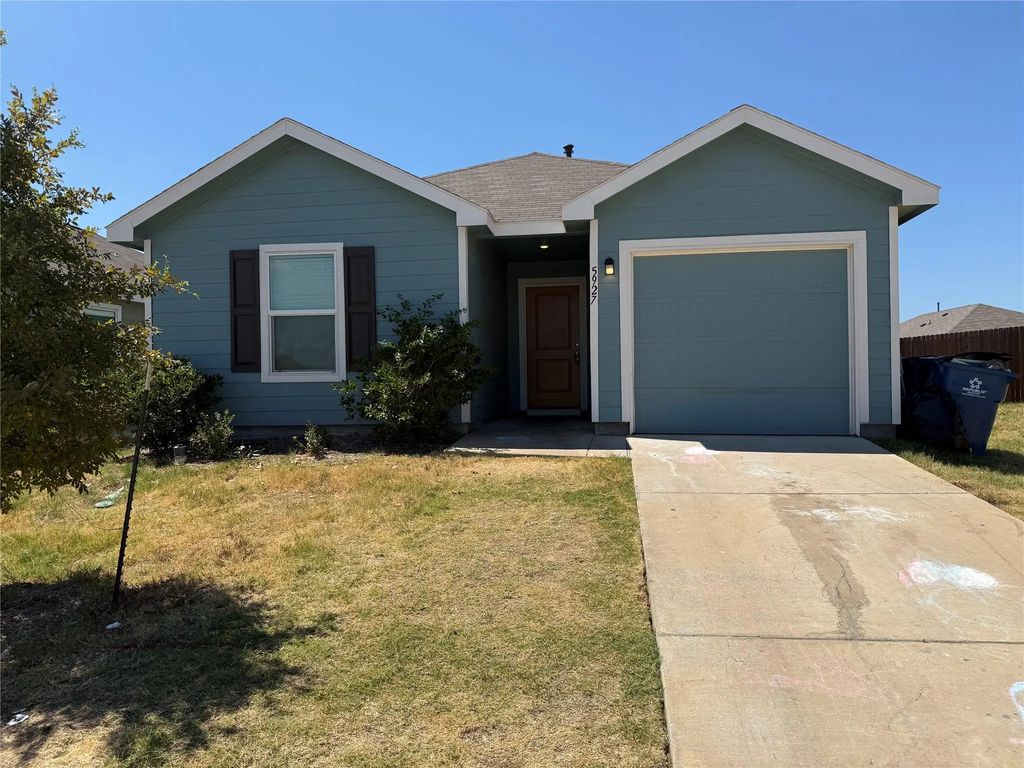 5927 Nyquist Way, Forney