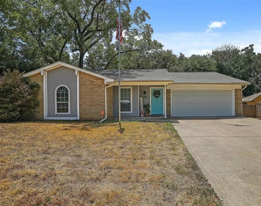 6306 Orchard Hill Drive, Arlington