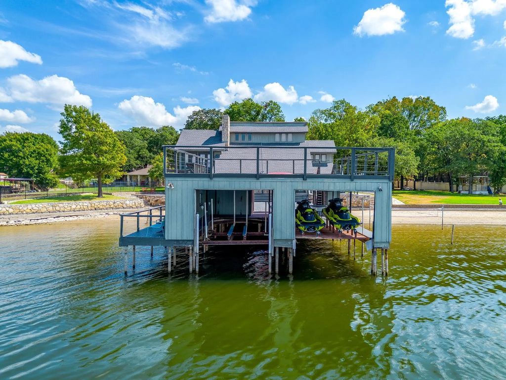 4500 Sherry Court, Granbury