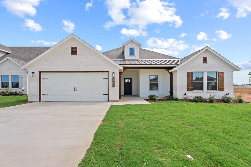 144 Joel Street, Springtown