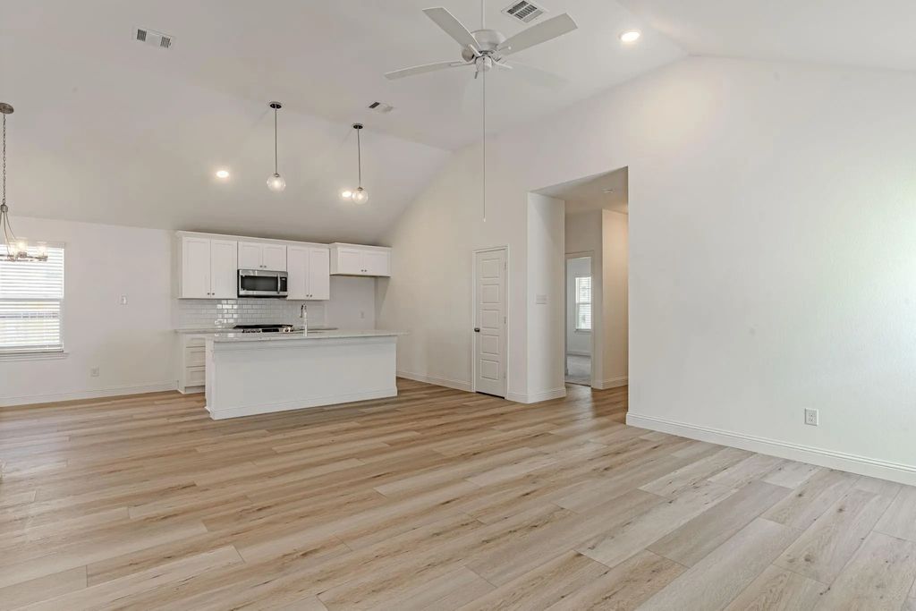6713 Lake Overlook Drive, Fort Worth