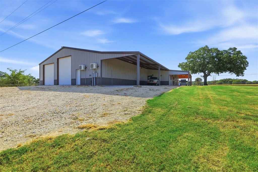 7703 Prairie Creek Lane, Tolar