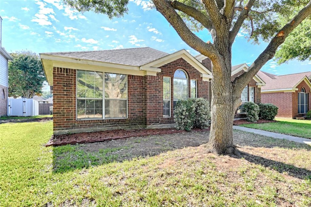 1015 Draycot Court, Allen