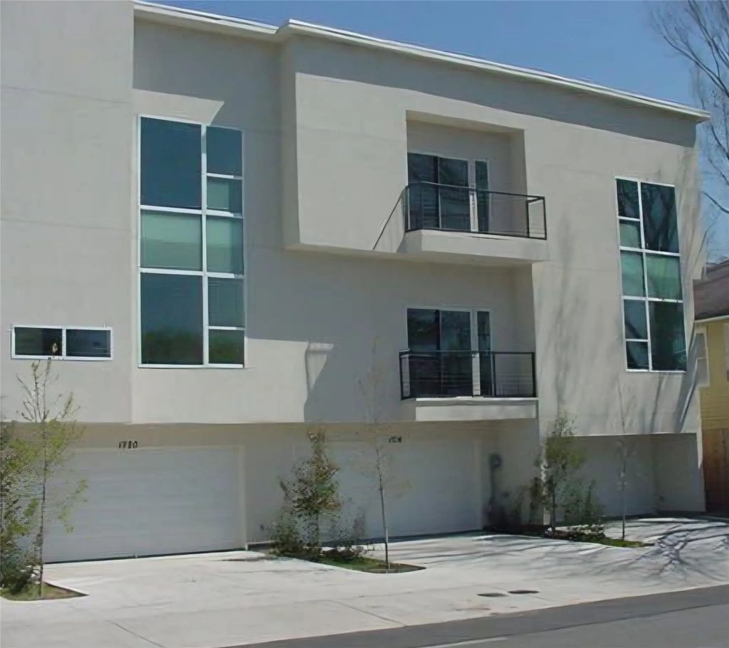1718 Matilda, Dallas