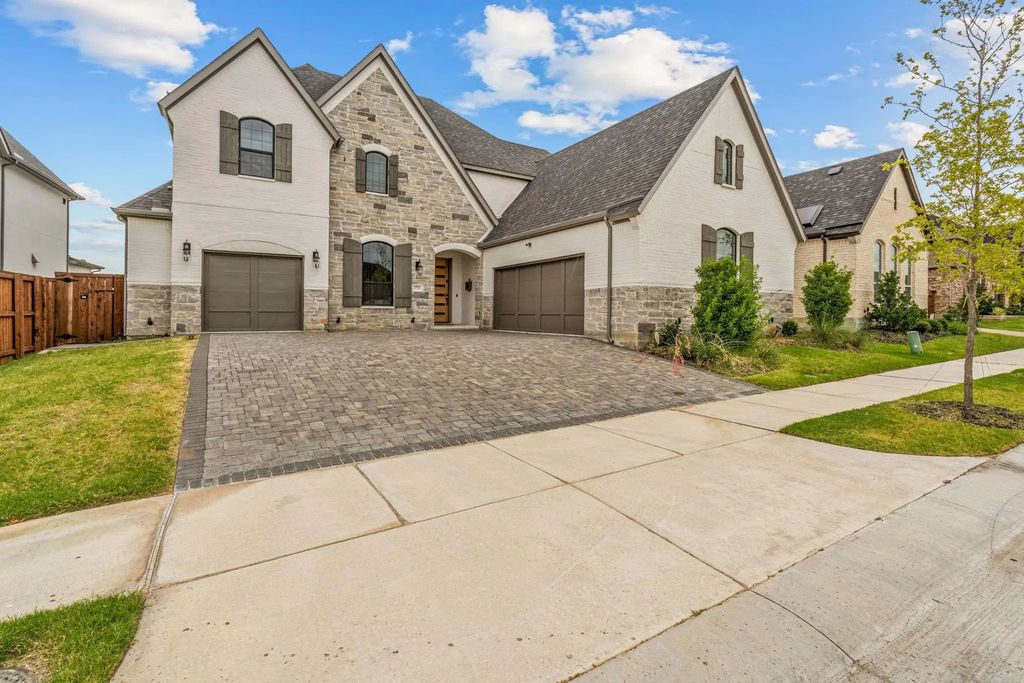1721 Clem Castle Drive, Carrollton