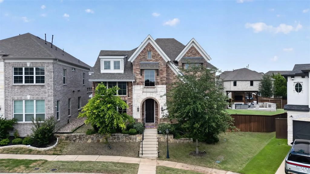 8700 Fairway Lane, McKinney