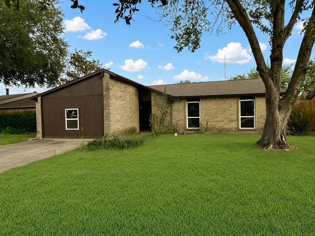 5618 Briarcrest Drive, Garland
