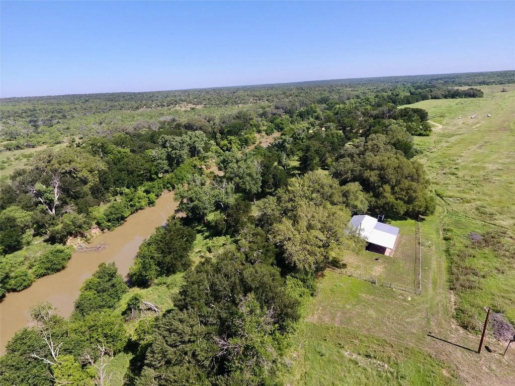 588 S County Road 430, Goldthwaite
