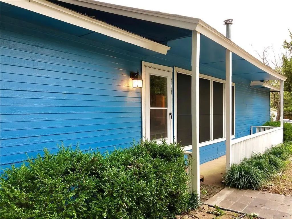 304 Nighthawk Drive, Pottsboro