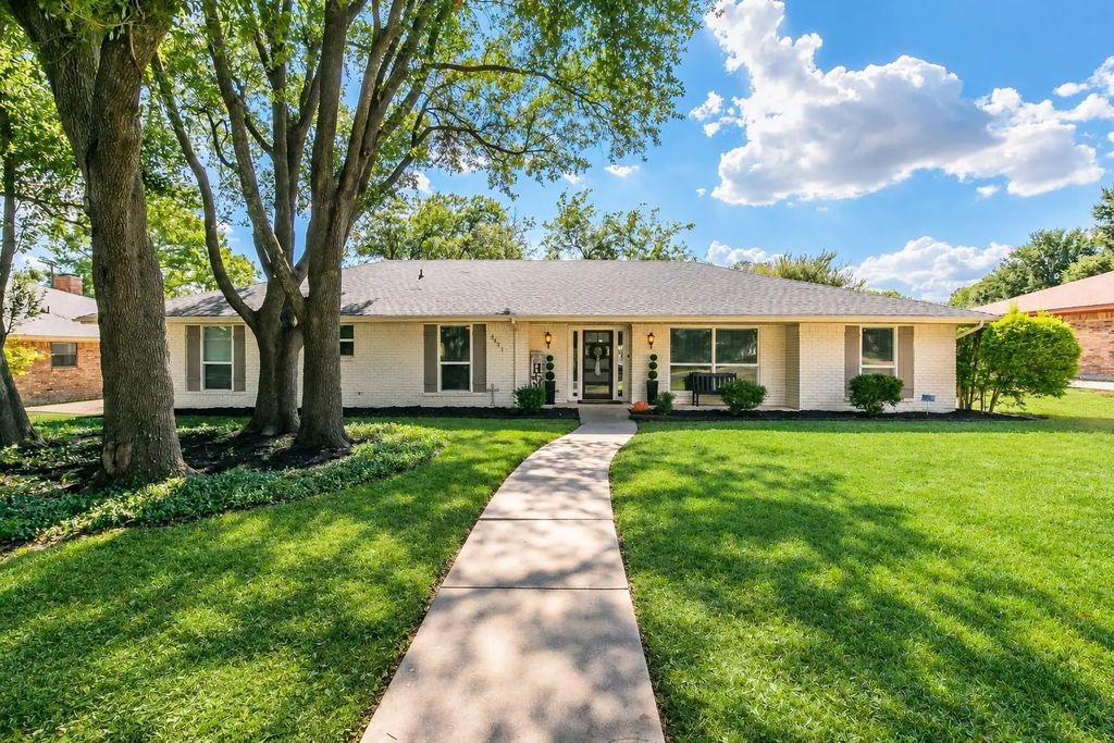 4441 Cartagena Drive, Fort Worth