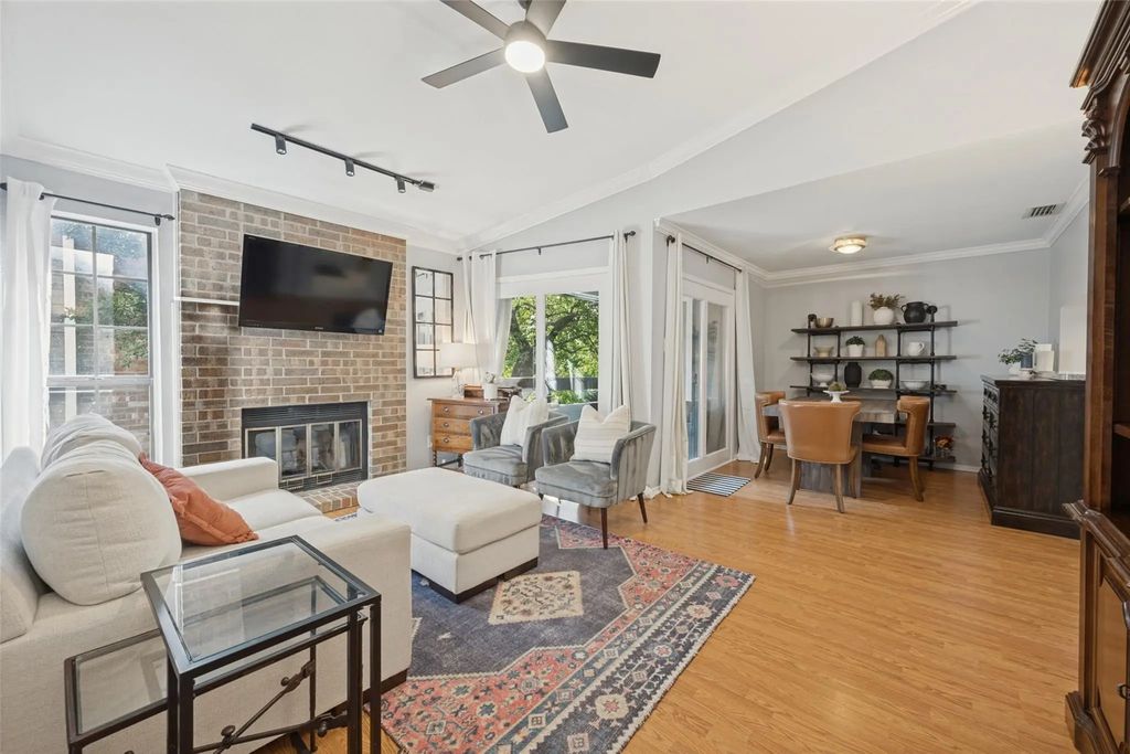1208 Riverchase Lane 247, Arlington