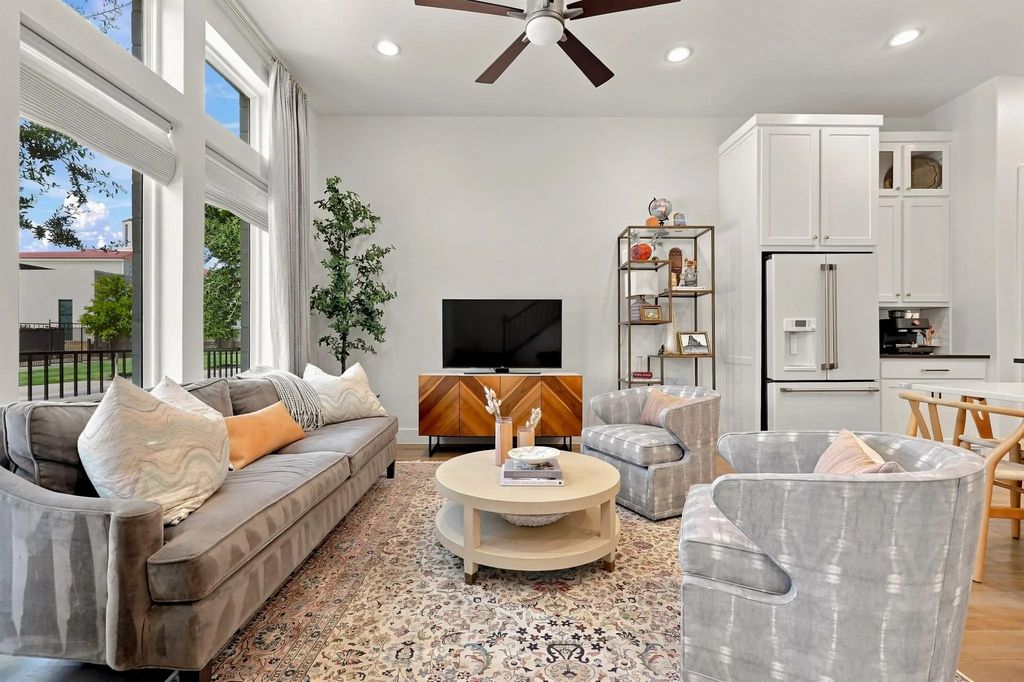 1137 Manderly Court, Dallas